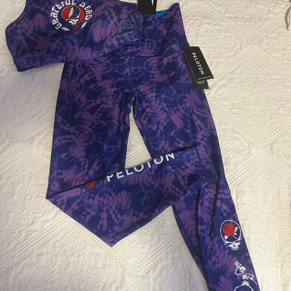 Grateful Dead x Peloton leggings and bra set - Picture 4 of 4